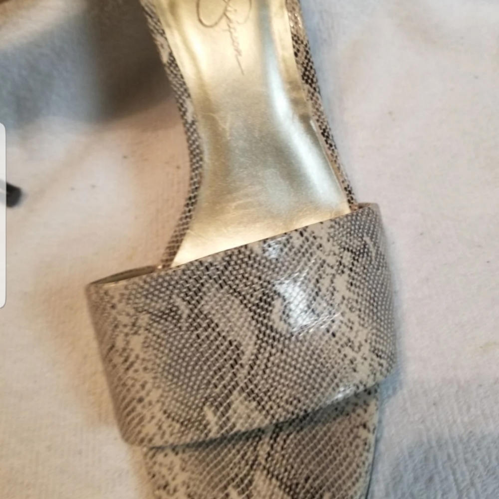 Jessica Simpson Slides Size 10 - image 4